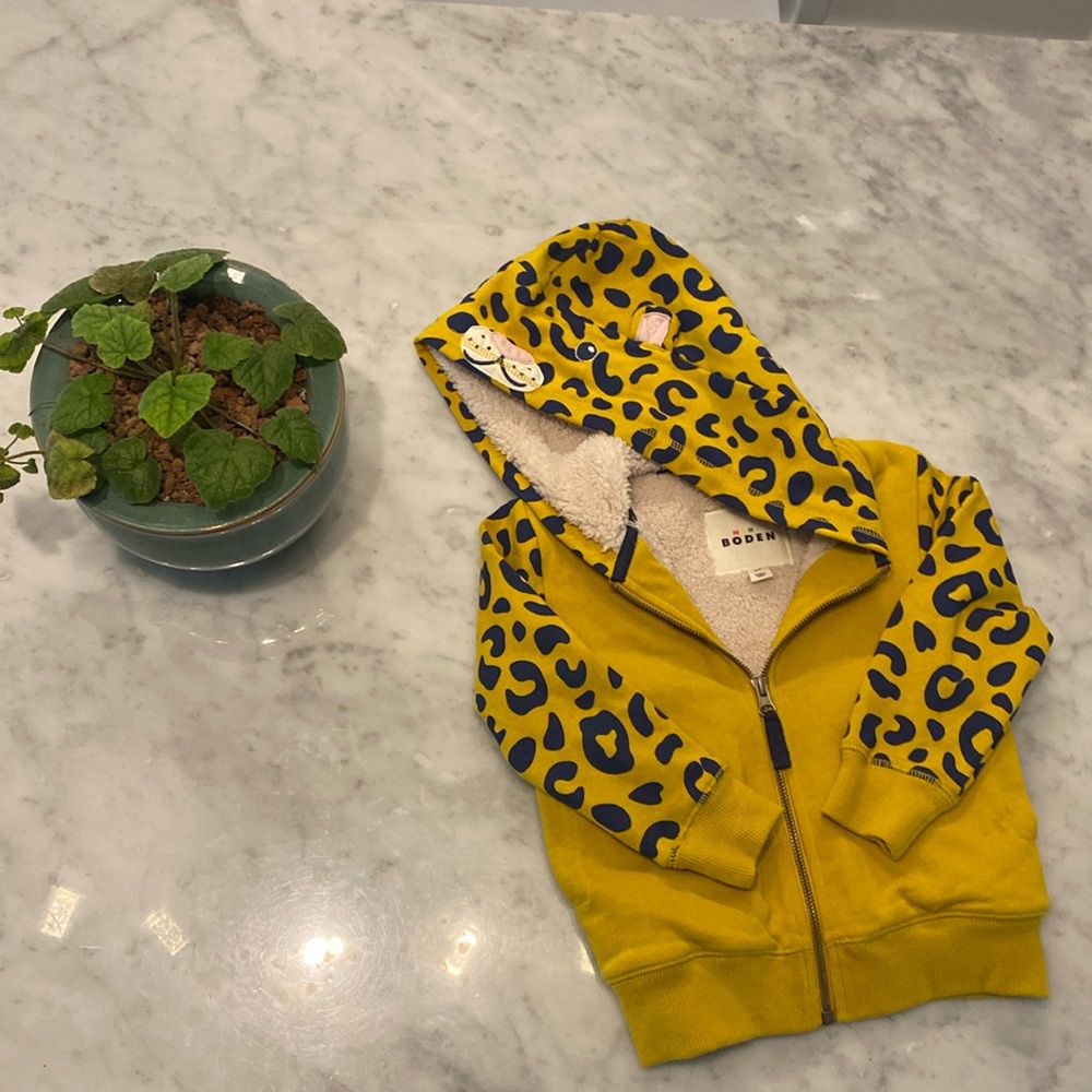 RARE - Mini Boden Toddler Leopard Fleece lined hooded sweatshirt 🐱